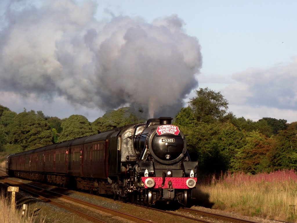 Stanier Black 5 No. 45305 Climbing towards Pleasington by Darrener