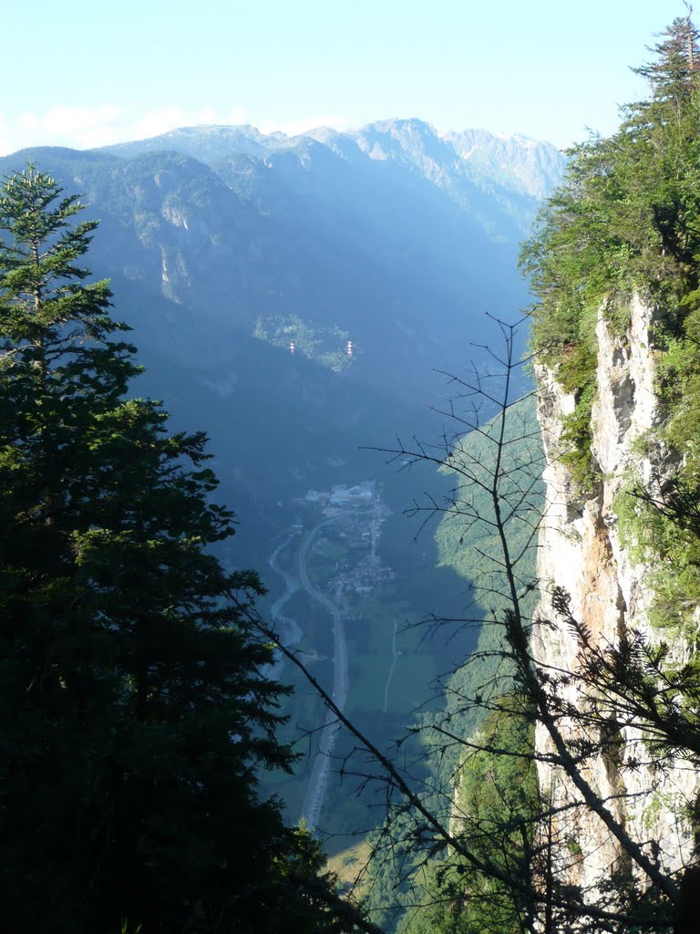 Vue sur la vallée de la Romanche depuis la route de La Morte by Arnaud-Victor Monteux