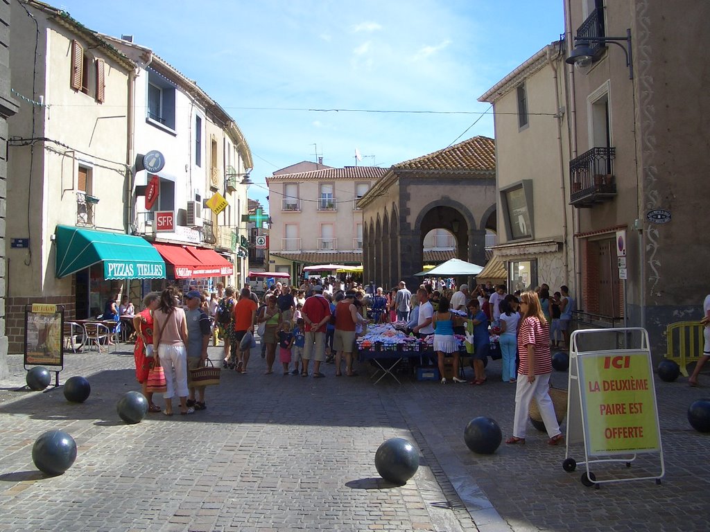 Market Day by cantamus