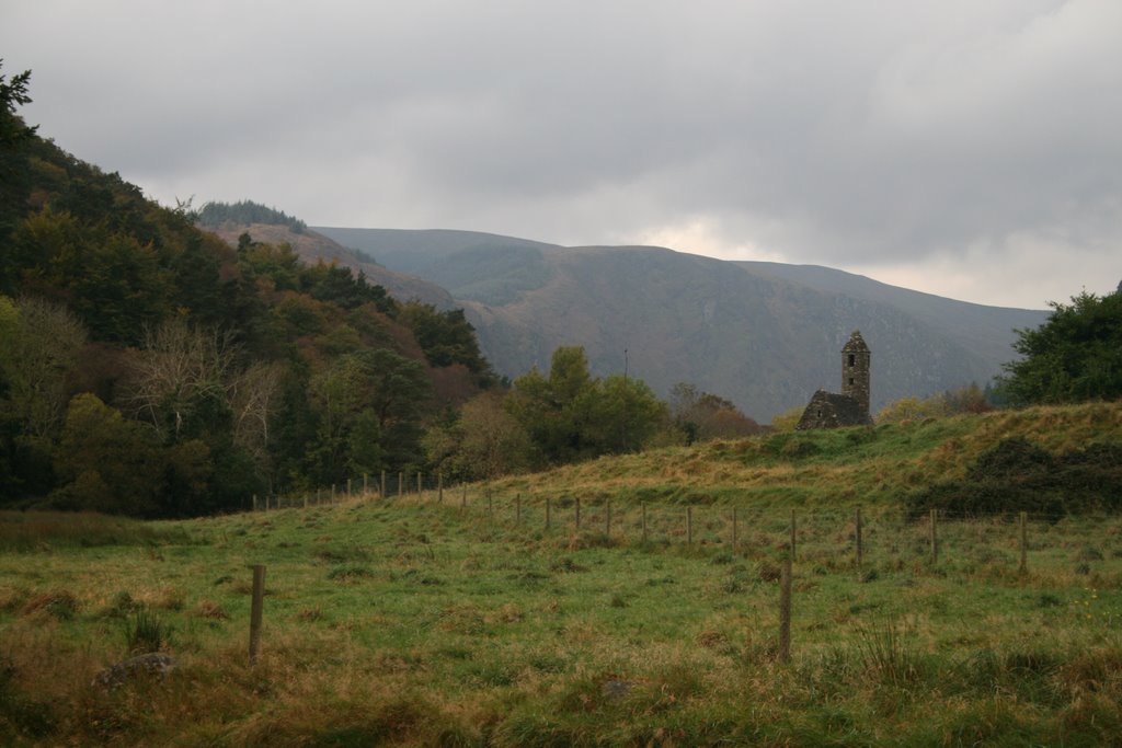 Glendalough Cemetary by daveyde