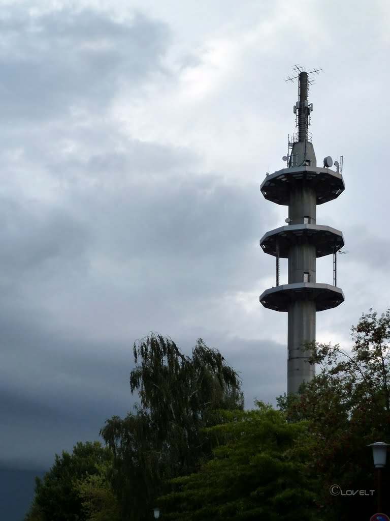 Fernmeldeturm Lippstadt der Deutschen Telekom AG by lovelt