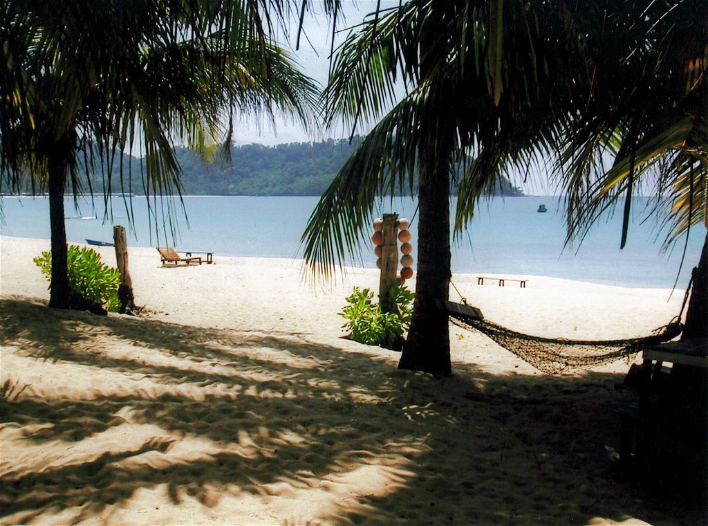 Tioman_Plage by Francois CHARNAVEL