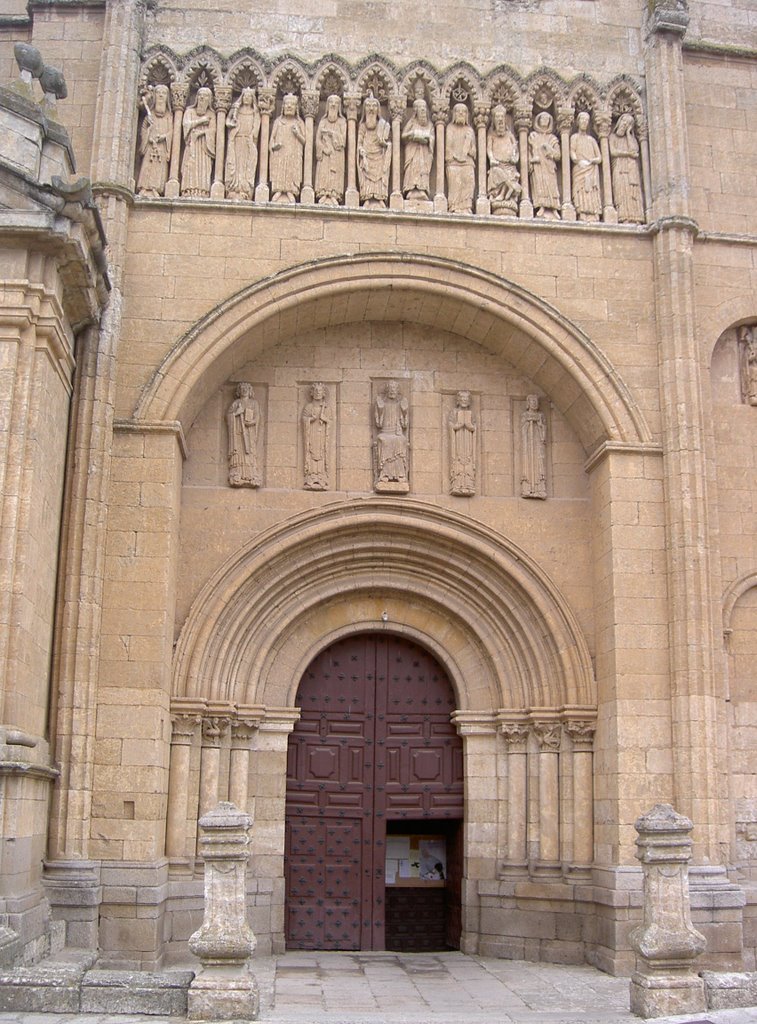 Portico de la Catedral de Santa Maria (Ciudad Rodrigo) by Miguel Ángel Del Ála…