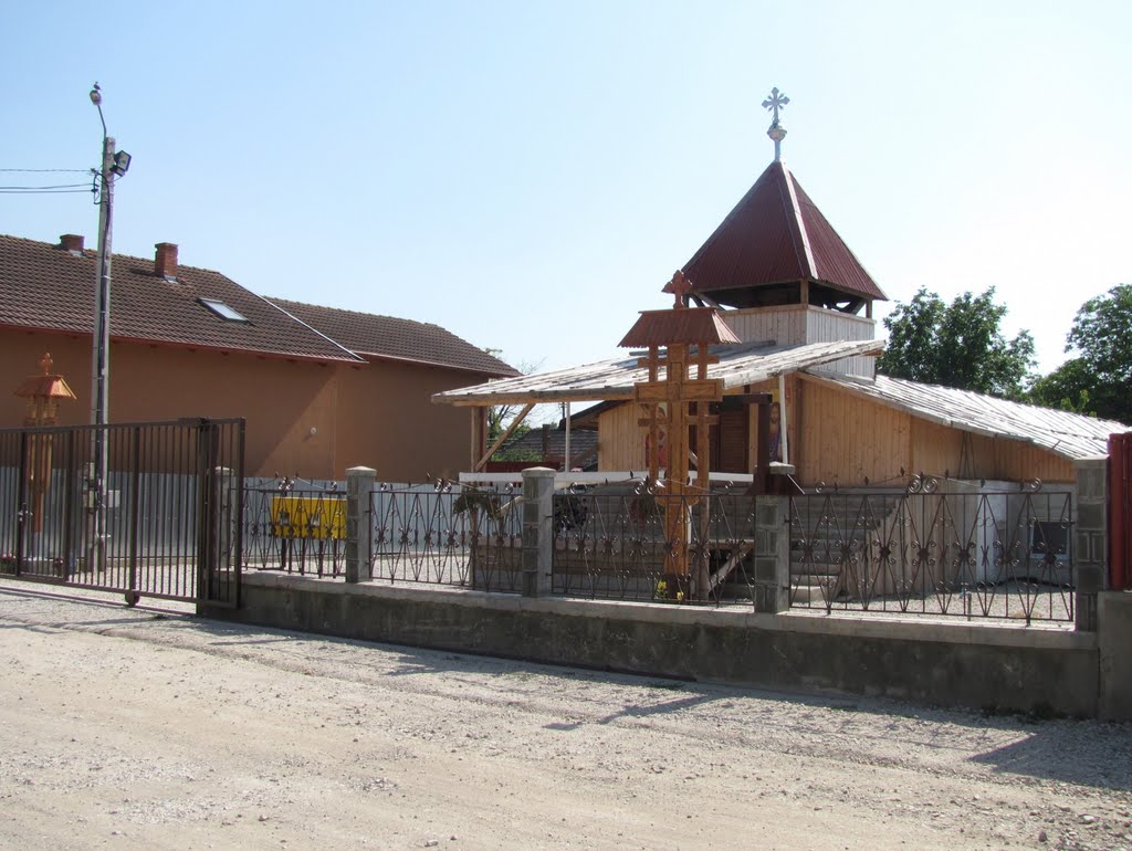 Turda - Strada Randunicii nr.29 - Biserica Ortodoxa Romana - "Inaltarea Domnului" - (2011.08.23) by Ana Maria Catalina