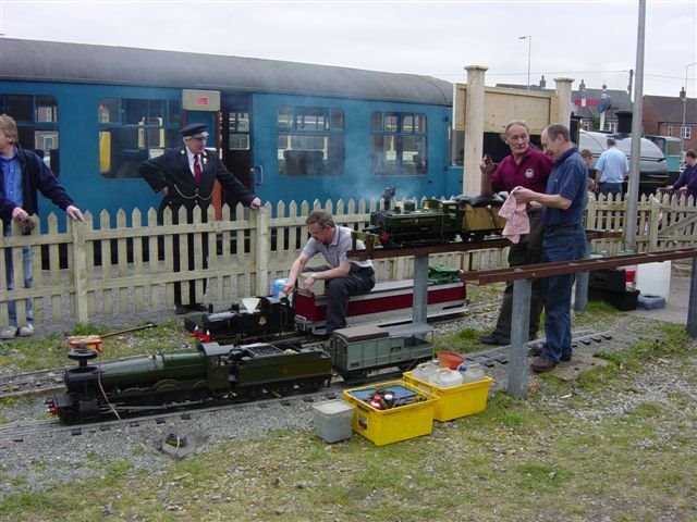 Steaming up on The Phoenix Miniature Railway by rocketfingers