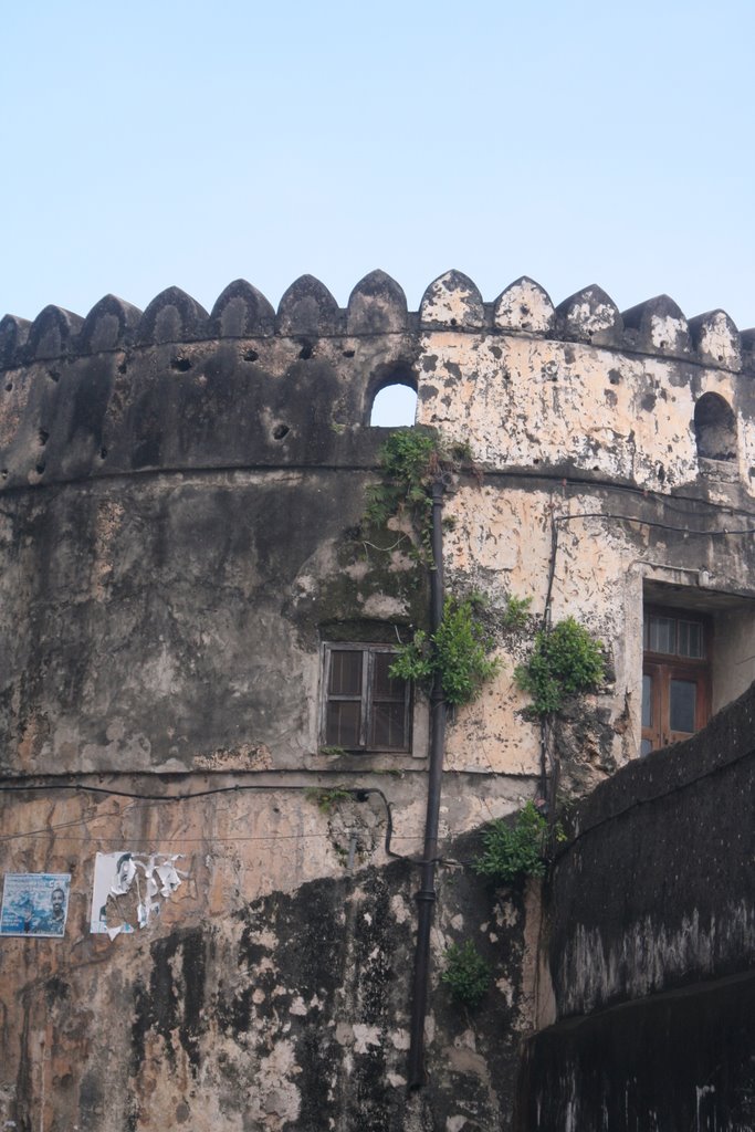 Turrets at Stone Town by jonnyharry