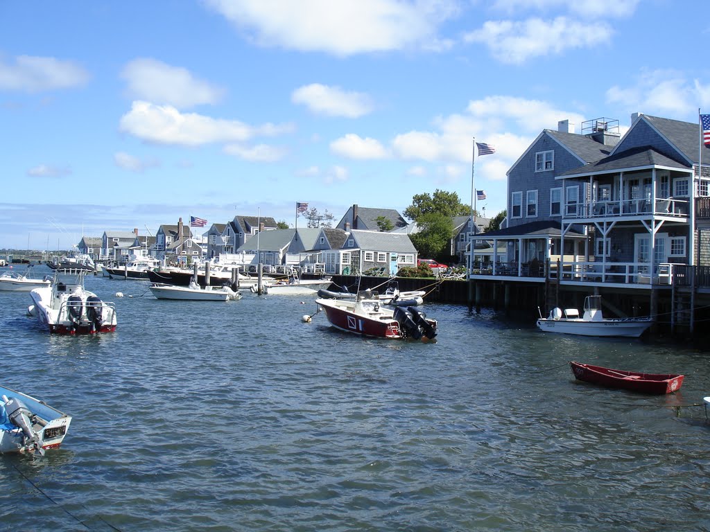 Boats at Nantucket. by geogeek