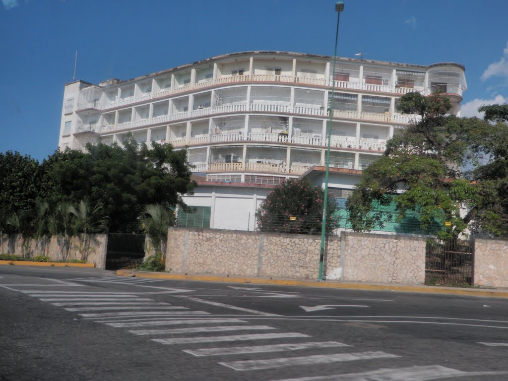 Edificio Lido / Hotel El Palmar by @lfredo ®aul Vzla 2007