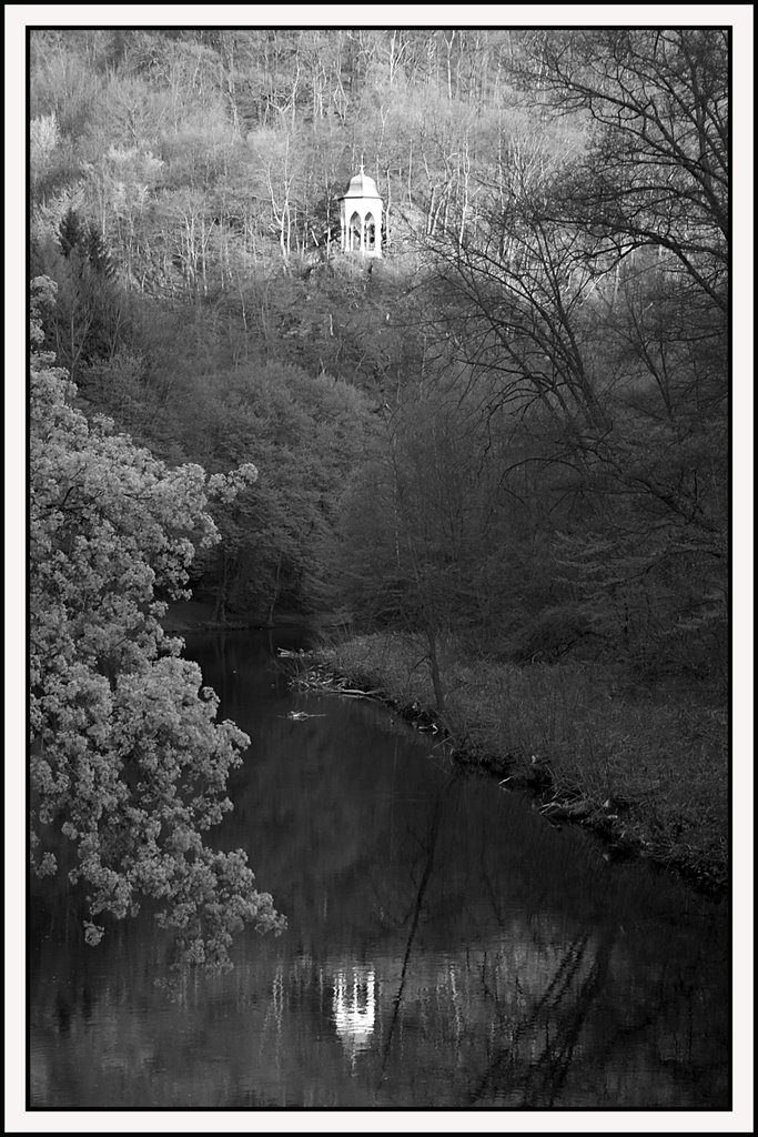 Bergisches Land, Pavillon im Brückenpark Müngsten by © Carsten