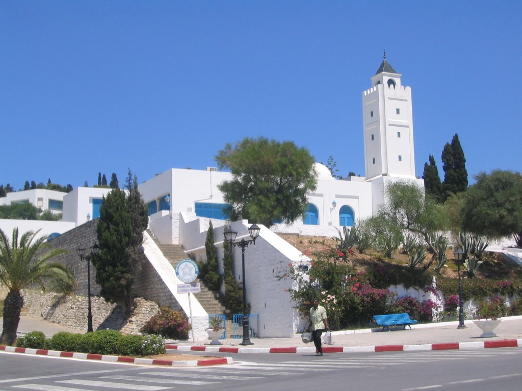 Hauptplatz Sidi Bou Said by Markus Schmidthammer