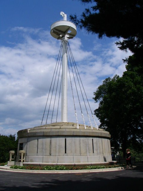 USS Maine Mast - Arlington by Kiwi NZ