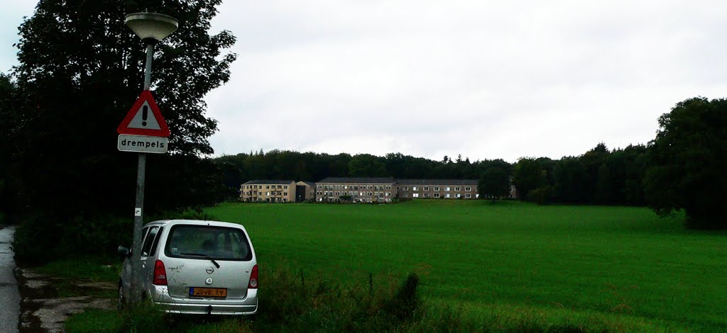 Mill Hill Missionarissen - Sint Jozefhuis en Vrijland by Francis Hannaway