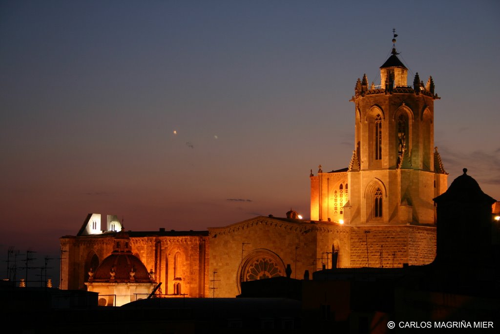 CATEDRAL DE TARRAGONA POR LA NOCHE by Magriña