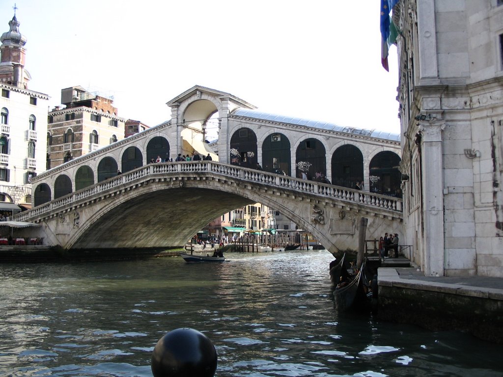 Rialto Brige by Liviu POPOVICI