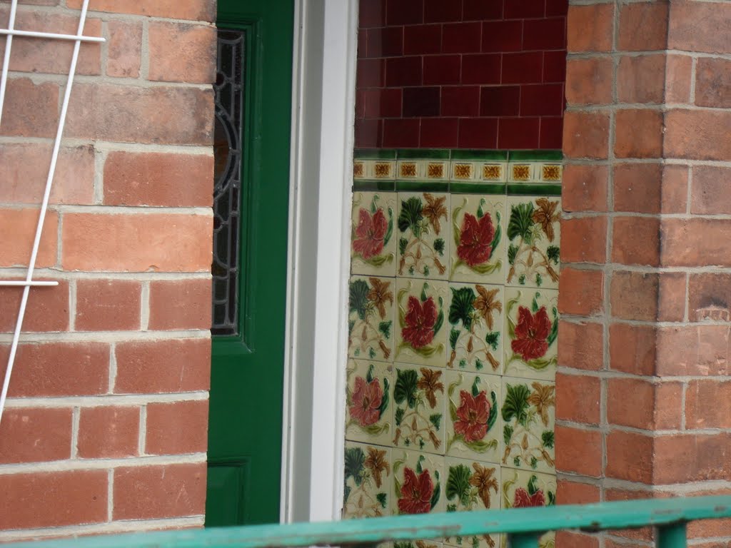 Tiled entrance to a terraced house in South Wigston c1894 by Bobsky.