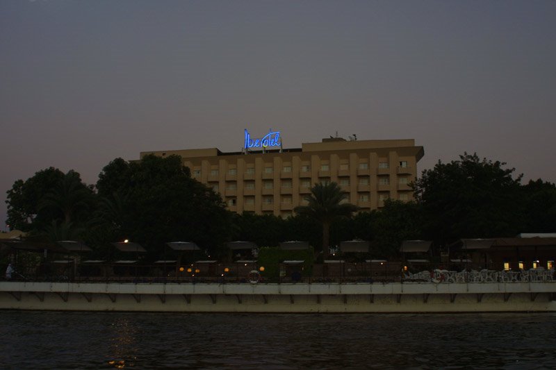 Iberotel, Luxor, at dusk by garethb