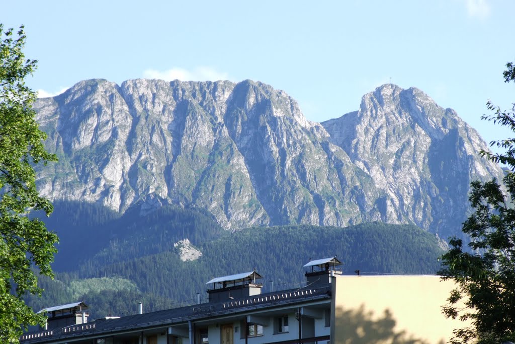 Widok na Giewont z Zakopanego by tu.andy