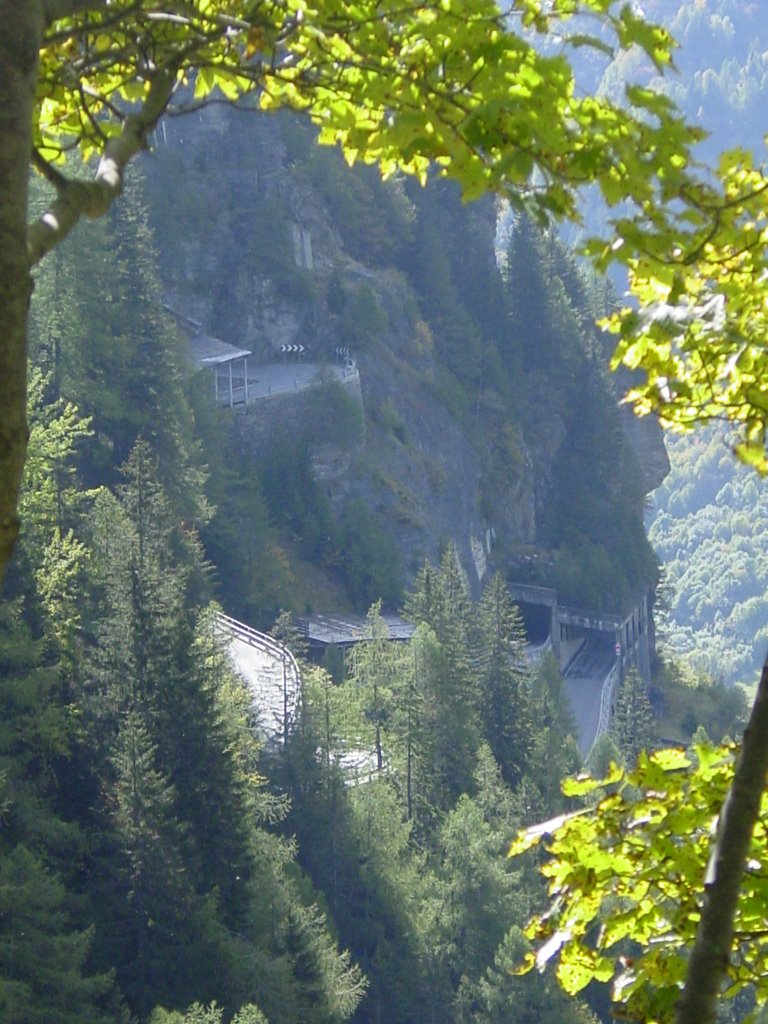 Splügenpass-Straße bei Pianazzo by bmwretnug