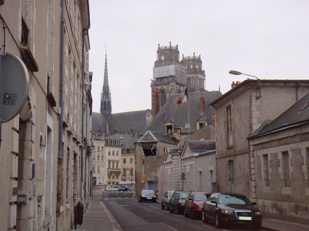 Vista rue de la bretonnerie by José Manuel Pinto