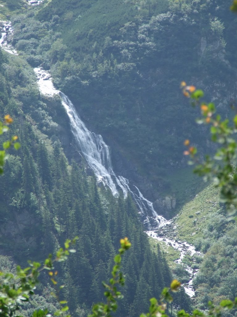 Cascada Balea by Elekes Csaba