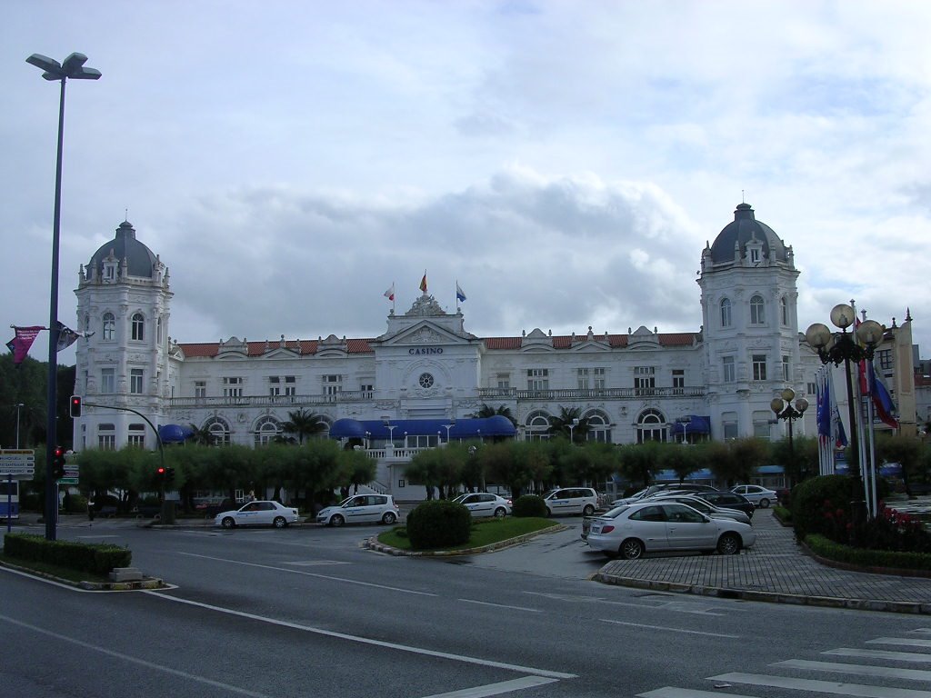 Santander, Cantabria, Spain by seaman37