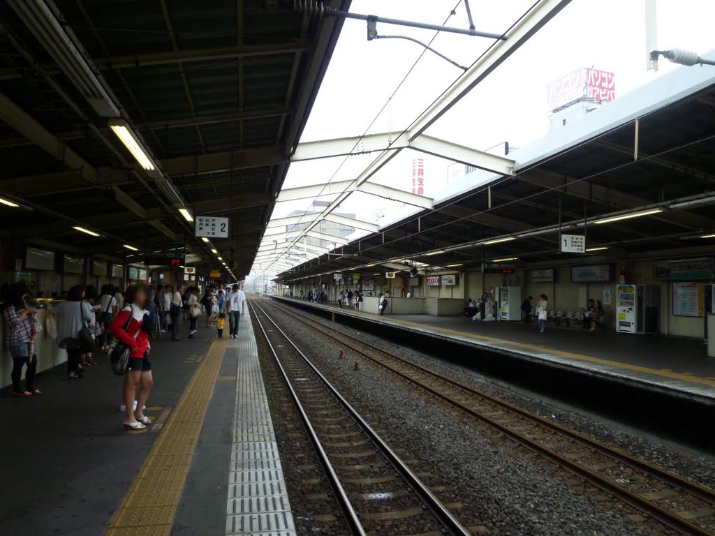 JR南越谷駅 (埼玉県越谷市) (JR Minami-Koshigaya Station, Koshigaya City, Saitama, Japan) by scarbo