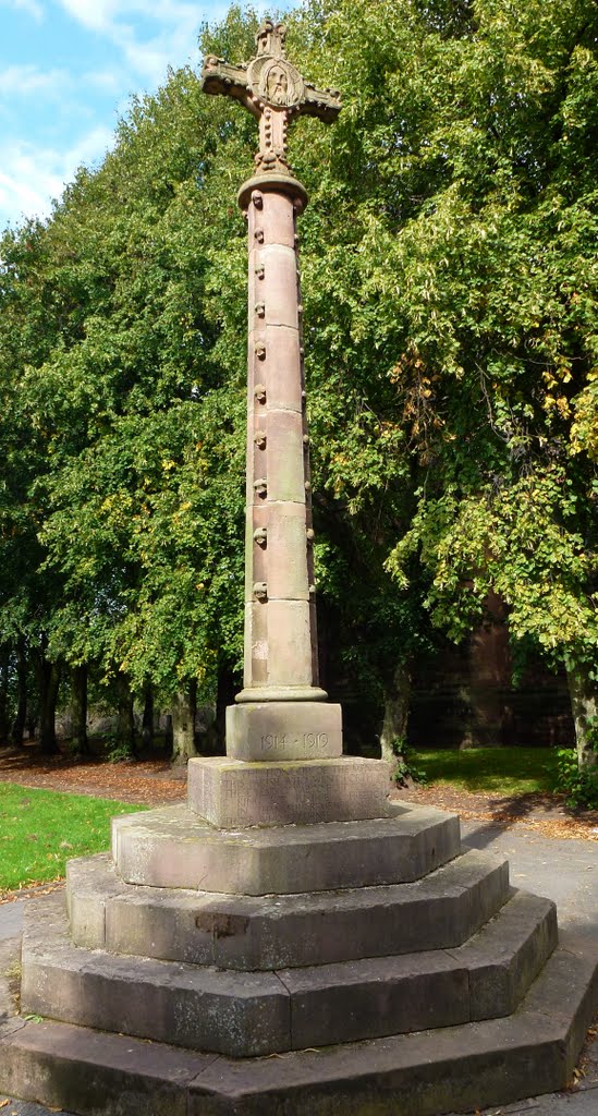 Kirkby War Memorial by Peter Hodge