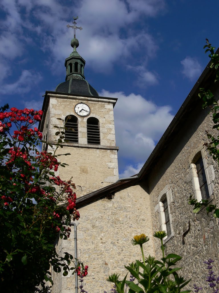 Eglise de Talloires (Haute-Savoie) by Naru Kenji