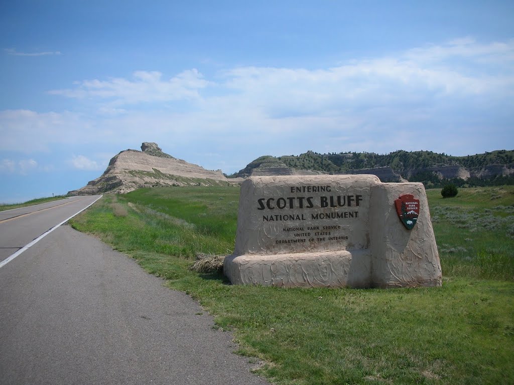 Scotts Bluff National Monument, Nebraska. by JarrodC