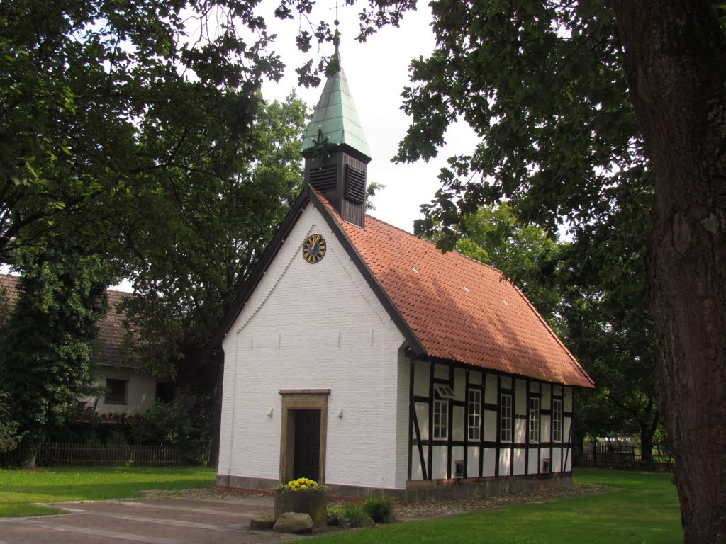 Kapelle in Negenborn by EL Condor