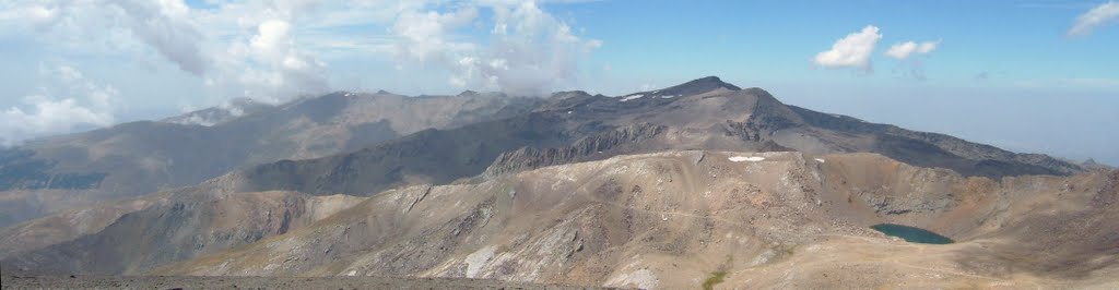 PANORÁMICA desde El Mulhacén by >>päntarheî<<