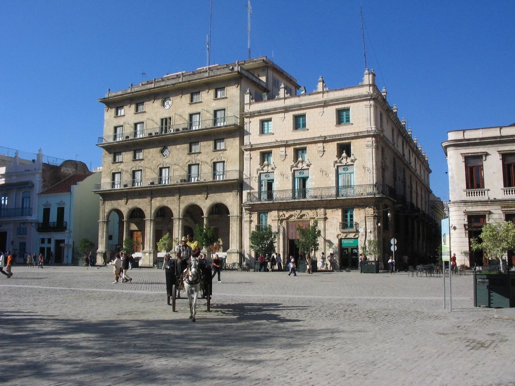 La Habana - Plaza Vejia by Identity_loop