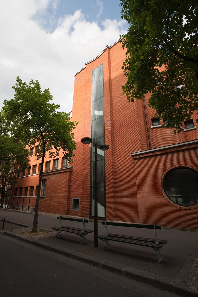 Lycée Technique d'Alembert Paris - porte de pantin by Rosalyparis