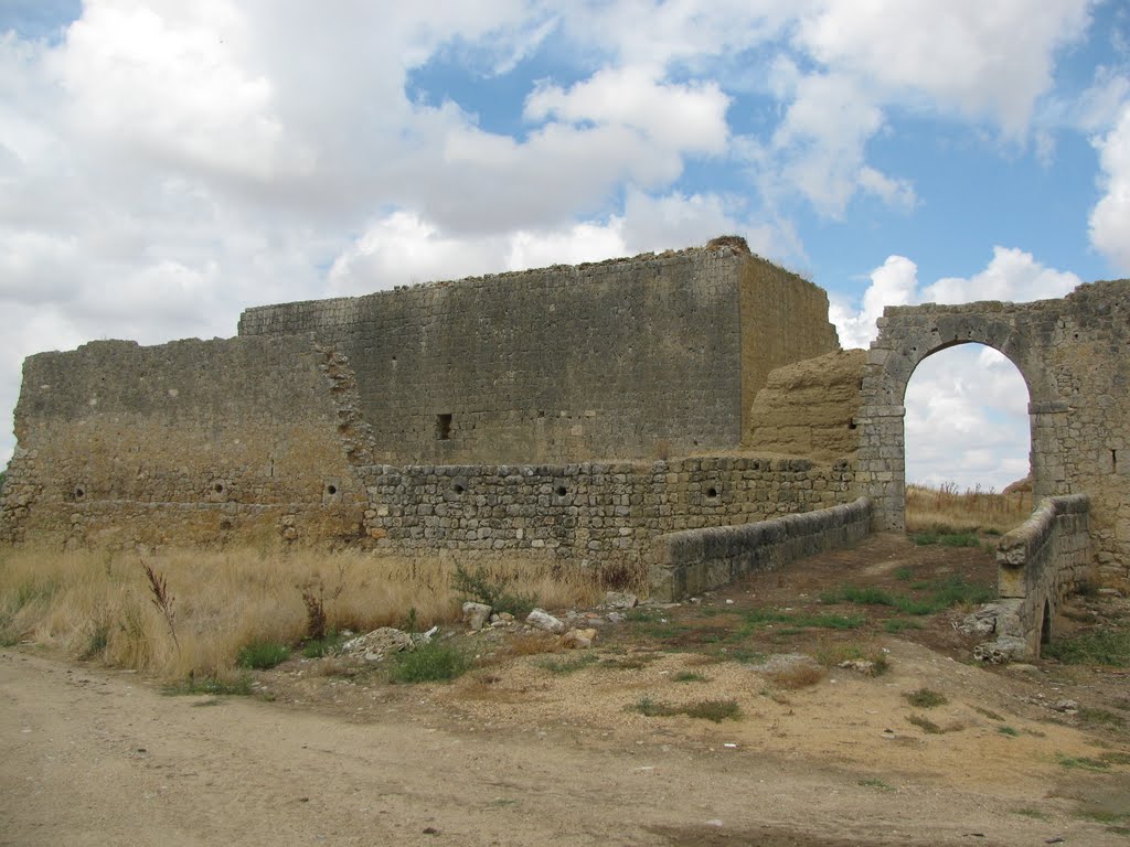 Interior del castillo by bekele68