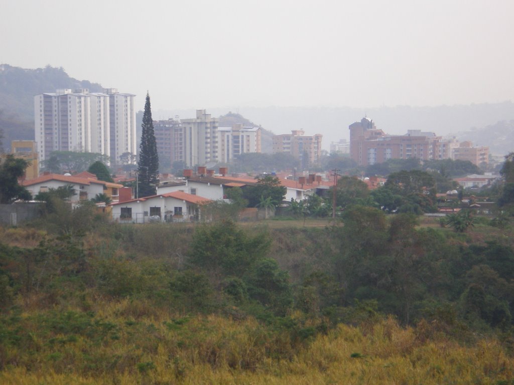 Valera desde el Gianni by Carlos Javier Rojas