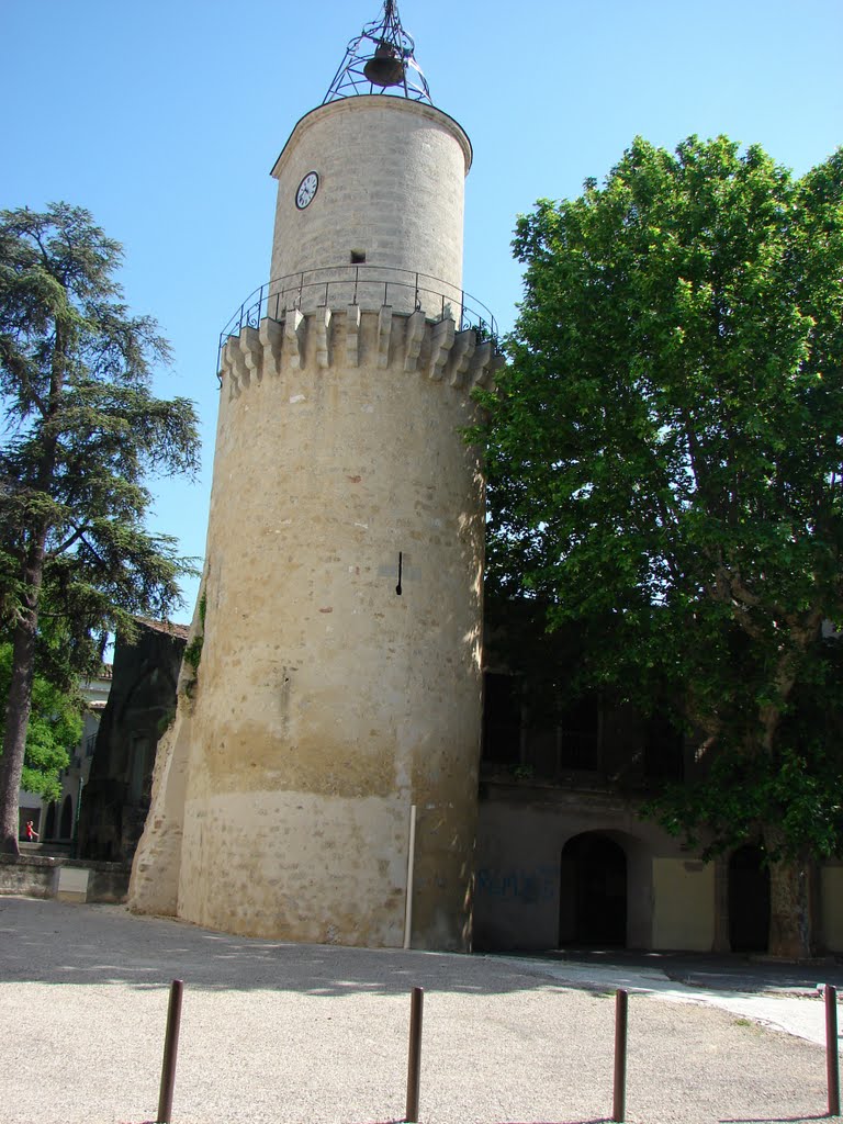 Gignac Tour de l'Horloge by lilasm