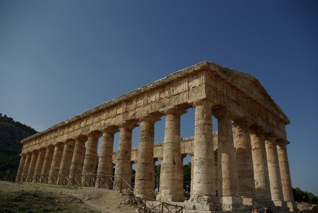 Segesta by giuliobcn