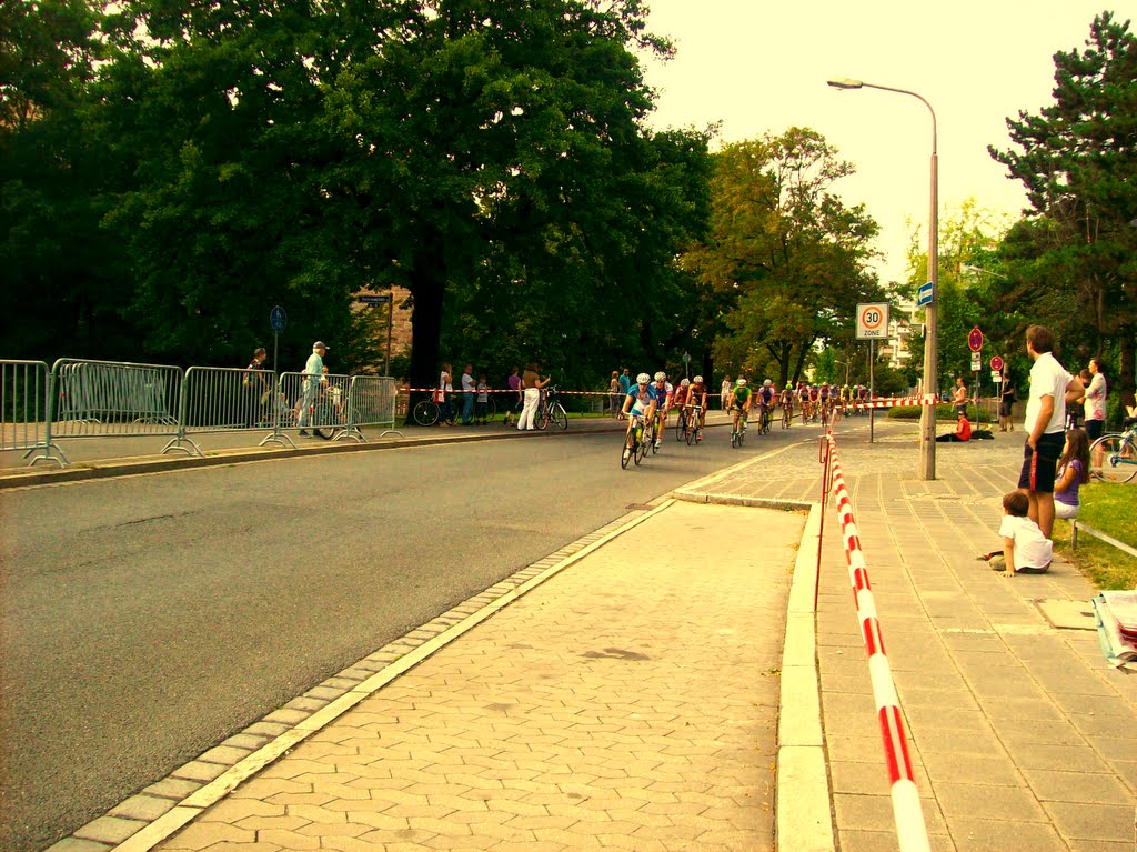 Radrennen "Rund um die Nürnberger Altstadt" 4.9.2011 Rathenauplatz Nürnberg by 904boyyy