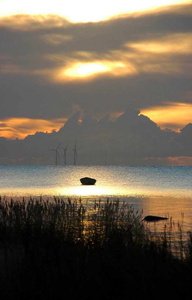 Sunrise over Øresund by Lui Brandt