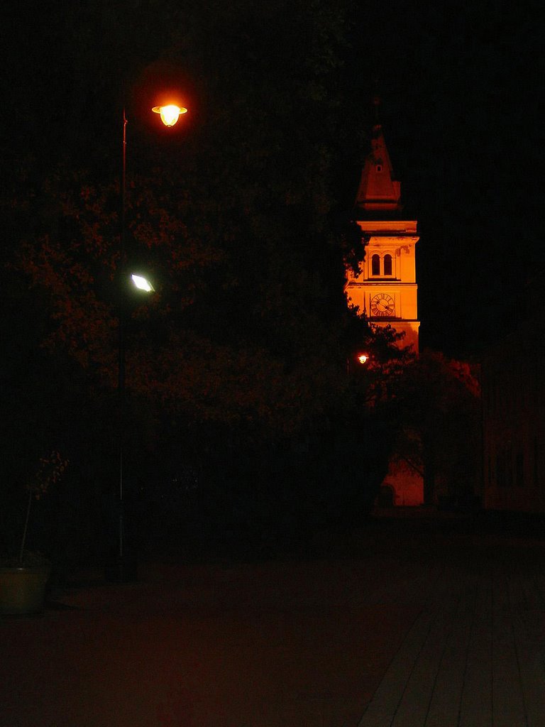 2007.11. - Hódmezővásárhely, Kossuth square the Reformed Old church at night - 1. by Péter Farsang