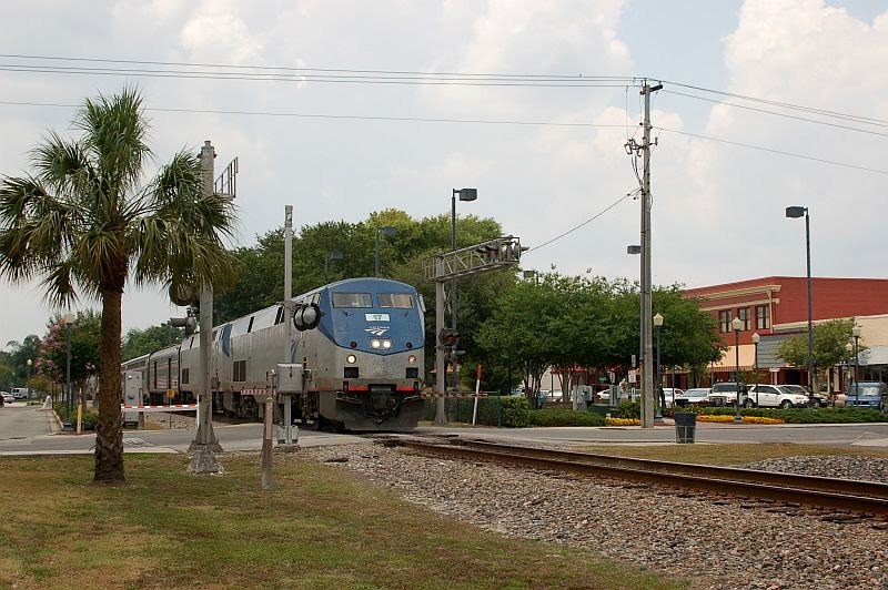 Eastbound, Tampa to Orlando, Amtrak Passenger Train, with GE P42DC No. 17 in the lead, crosses South Palmer Street at Plant City, FL by Scotch Canadian