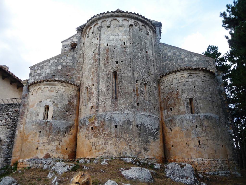 Chiesa dell'Assunta Bominaco by Pietro Scerrato