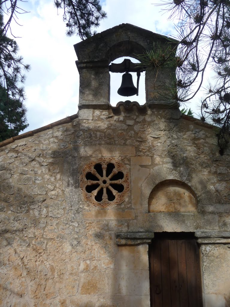 Campanile a vela - Bominaco by Pietro Scerrato