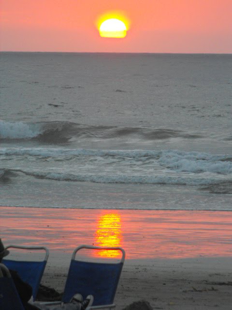 Sunset at La Jolla Shores Inn by ely freedman