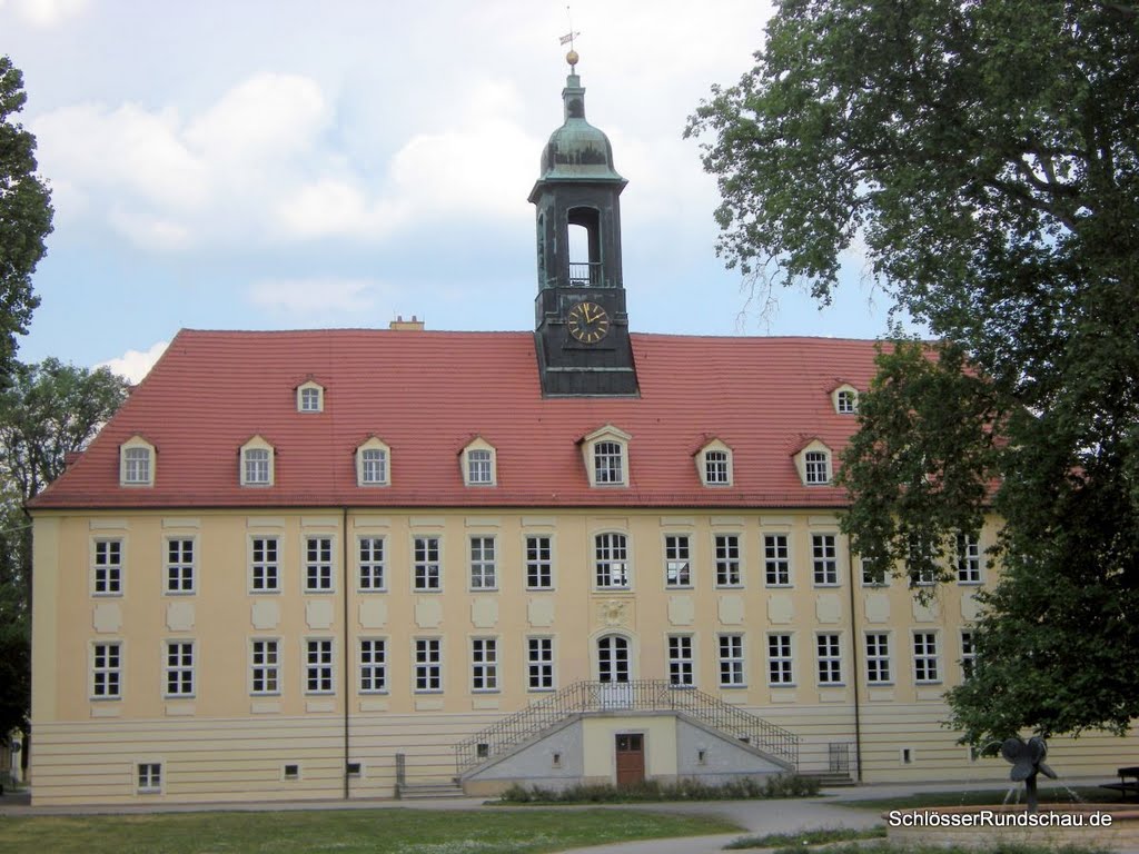 Schloß Elsterwerda by SchlösserRundschau.de