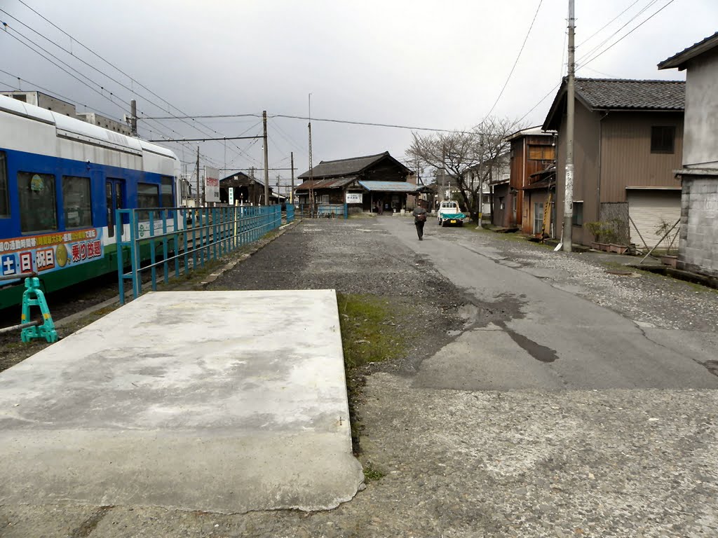 福井鉄道 北府駅 (旧名 西武生駅) by クハ４１９－５