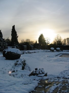 Canons Park King George V Memorial Garden by oxeye