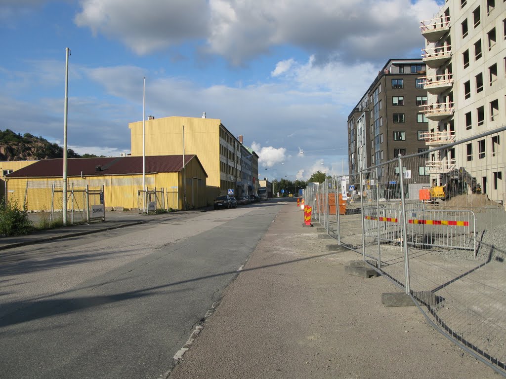 Karlavagnsgatan, Lindholmen, Göteborg, 2011 by Biketommy