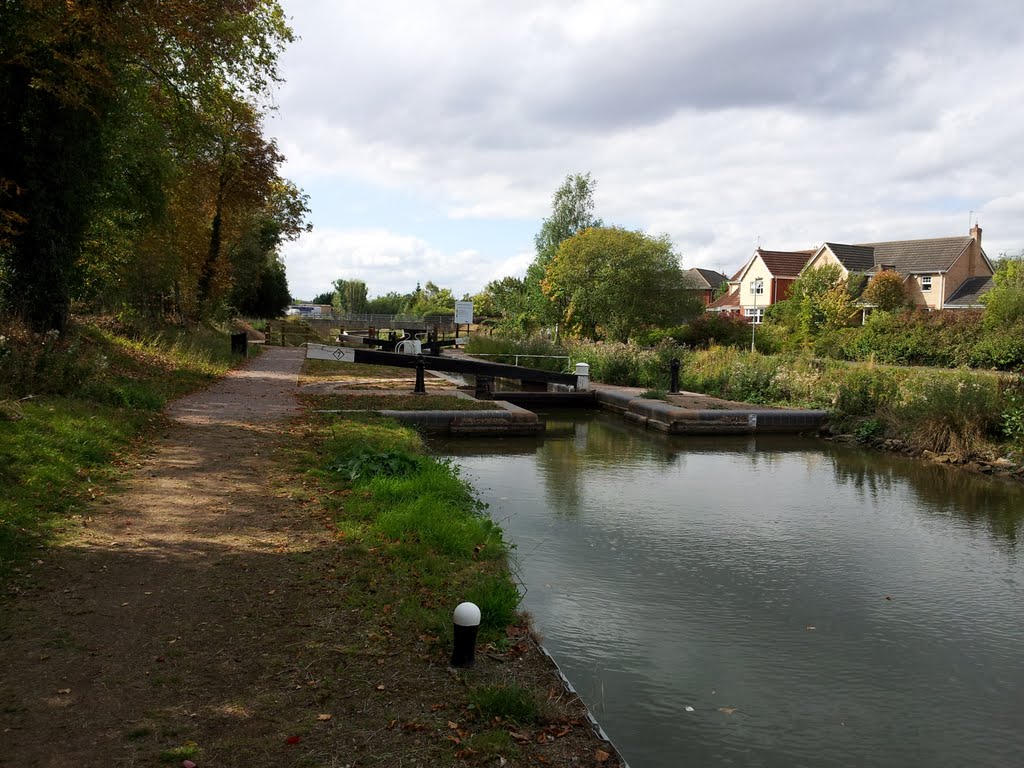 Lock 7 Droitwich Junction Canal by quercusia