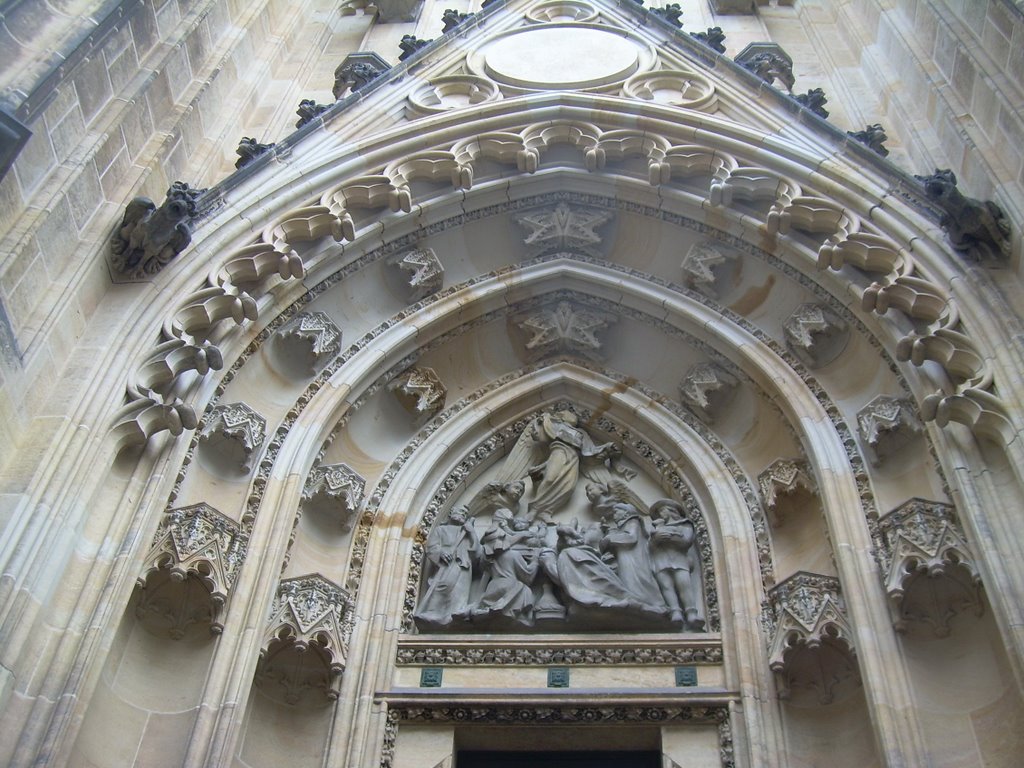 Praha, St. Vitus Cathedral by Nicola e Pina Messin…